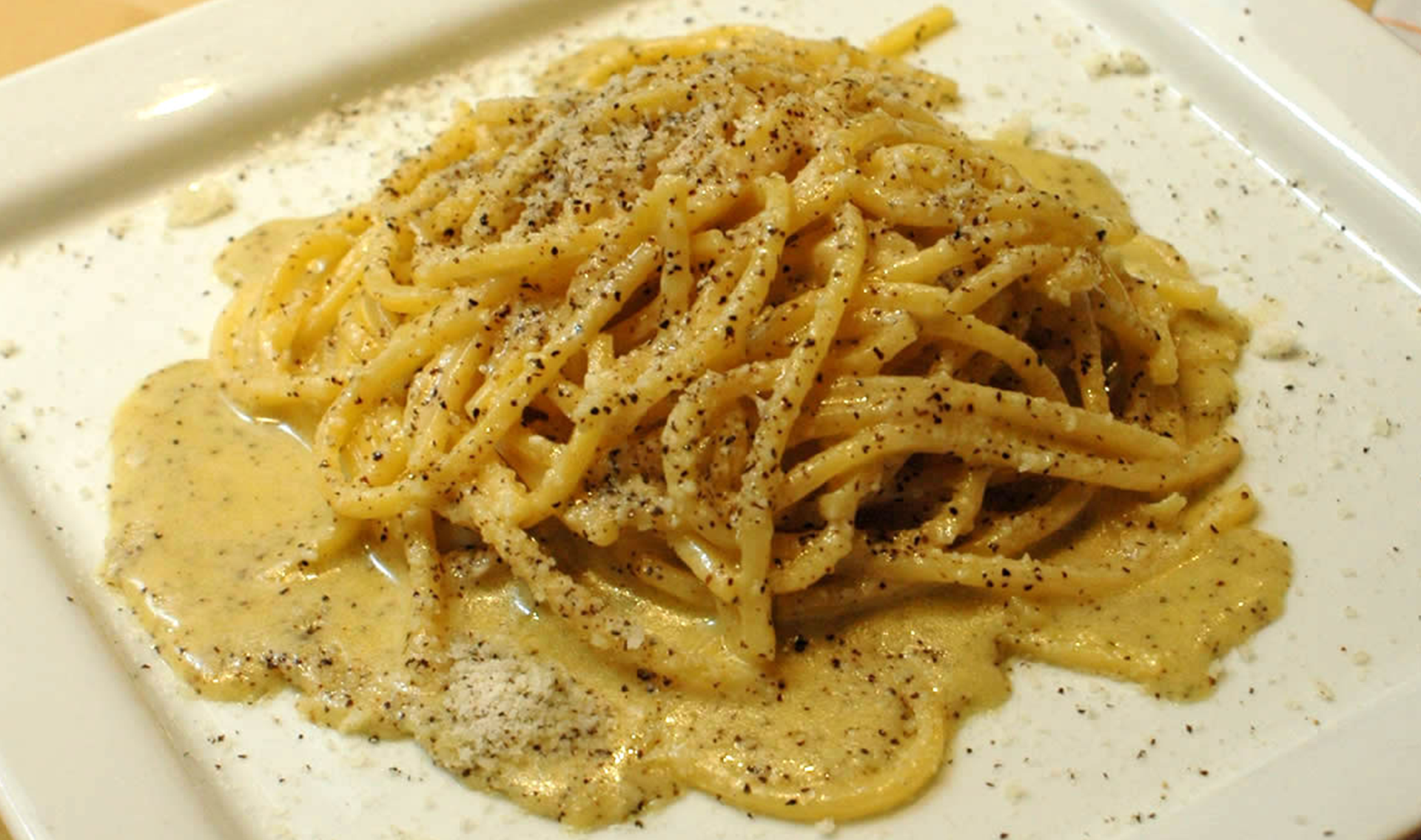 Tonnarelli Cacio e Pepe del Ristorante 433 a Roma Piazza Navona Governo Vecchio